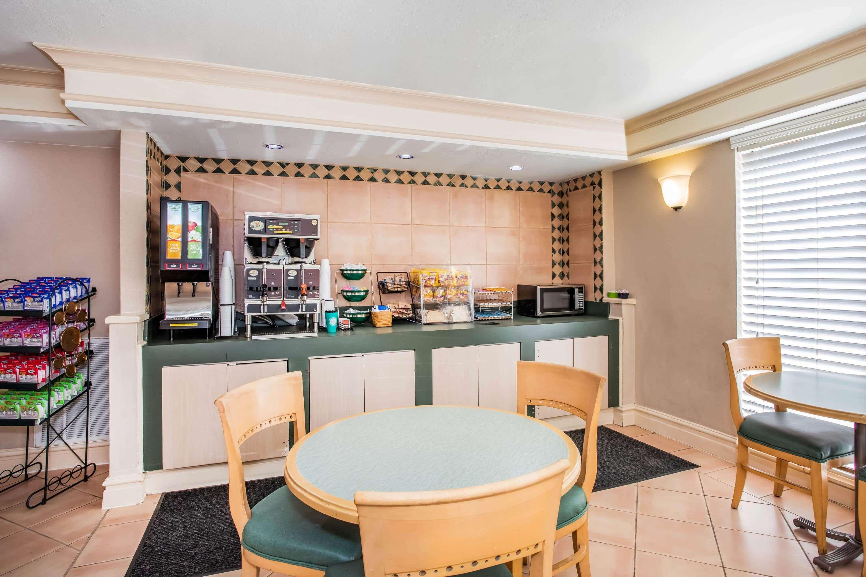 La Quinta Inn By Wyndham Tallahassee North Екстериор снимка